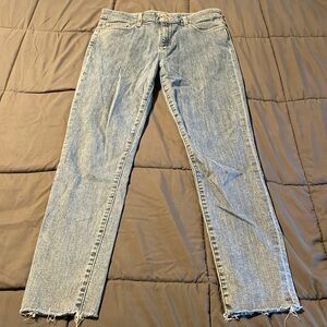 Joe’s Jeans Lightwash Skinny Jeans